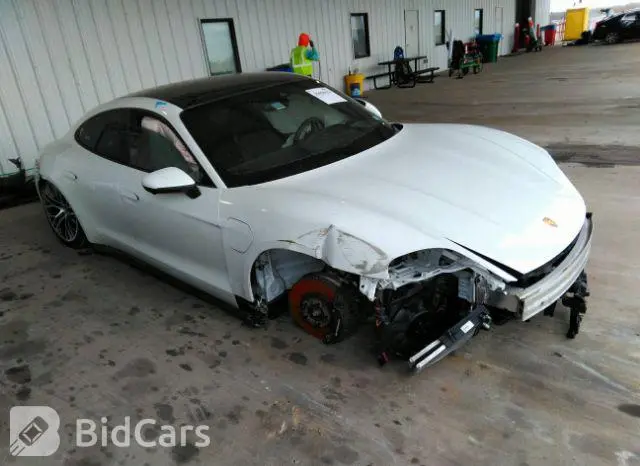 Porsche Taycan 2021г.