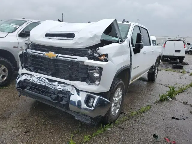 Chevrolet Silverado 2024г.