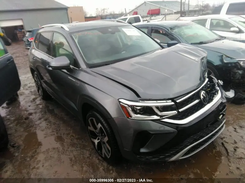 Volkswagen Taos 2022г.