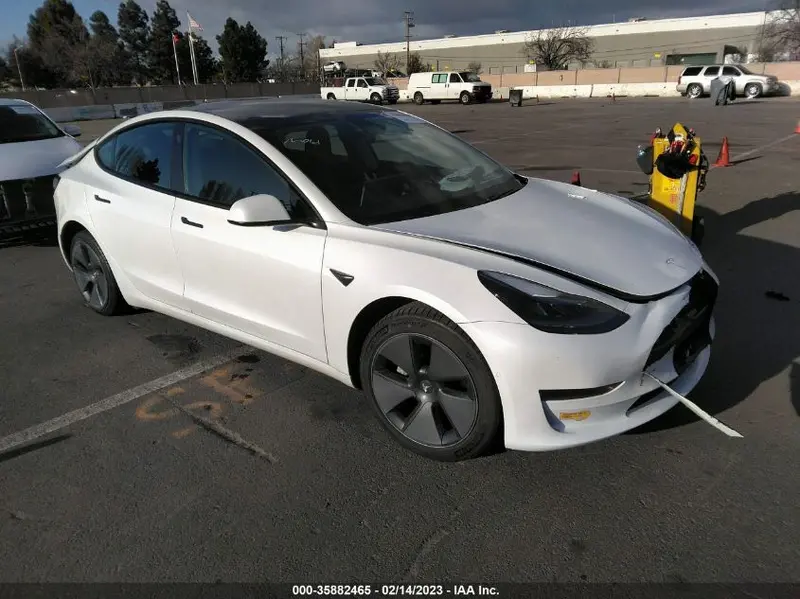 Tesla Model 3 2021г.