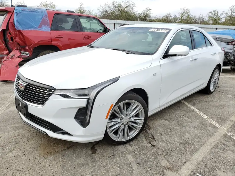 Cadillac CT4 2021г.