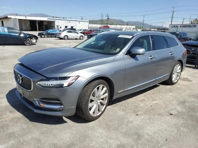 Volvo V90 2019г.