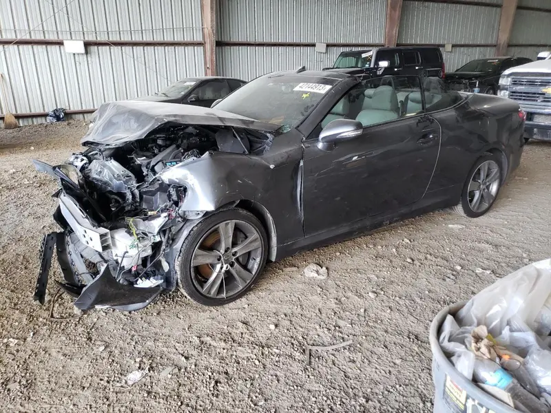 Lexus IS C 2012г.