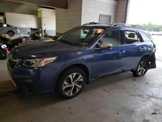 Subaru Outback 2020г.