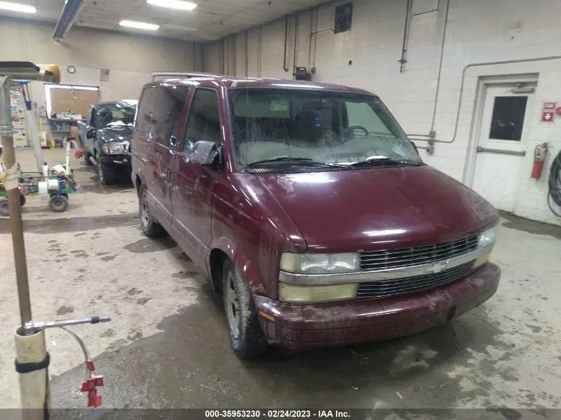 Chevrolet Astro 2003г.