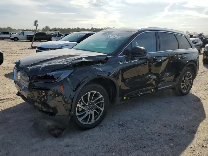 Lincoln Corsair 2022г.