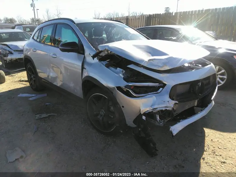 Mercedes-Benz GLA-Class 2022г.
