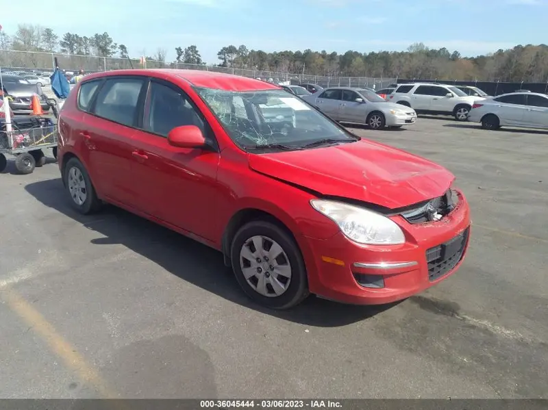 Hyundai Elantra 2010г.