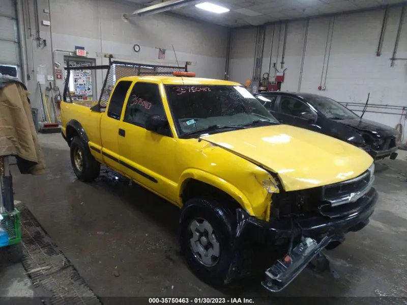 Chevrolet S-10 Pickup 2003г.