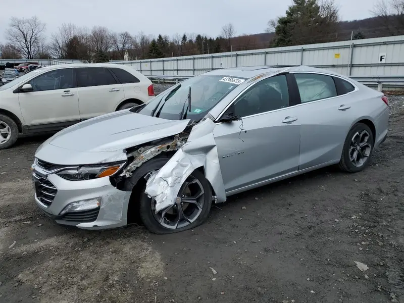 Chevrolet Malibu 2022г.