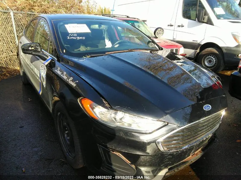 Ford Fusion Energi 2019г.