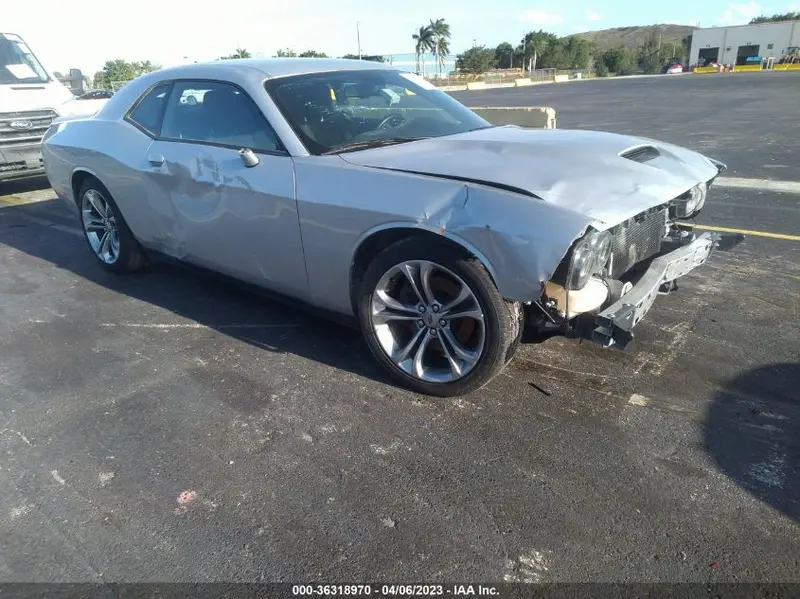Dodge Challenger 2020г.