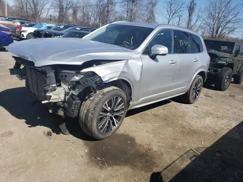 Volvo XC90 2022г.