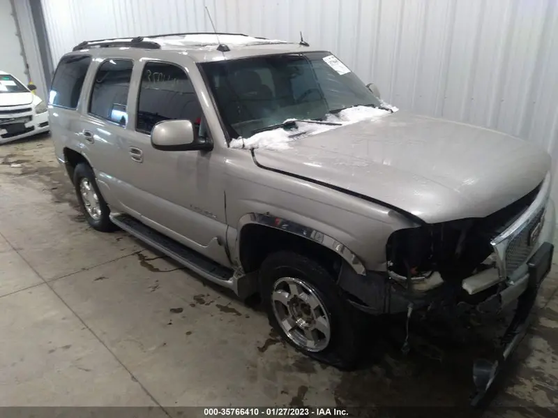 GMC Yukon Denali 2004г.