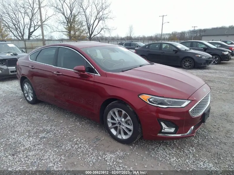 Ford Fusion Energi 2019г.