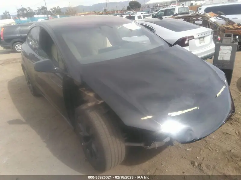 Tesla Model X 2021г.