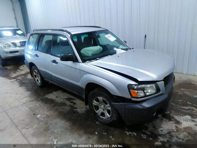 Subaru Forester 2005г.