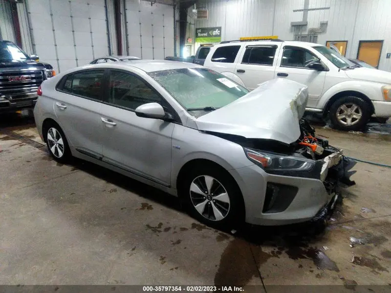 Hyundai Ioniq Hybrid 2019г.