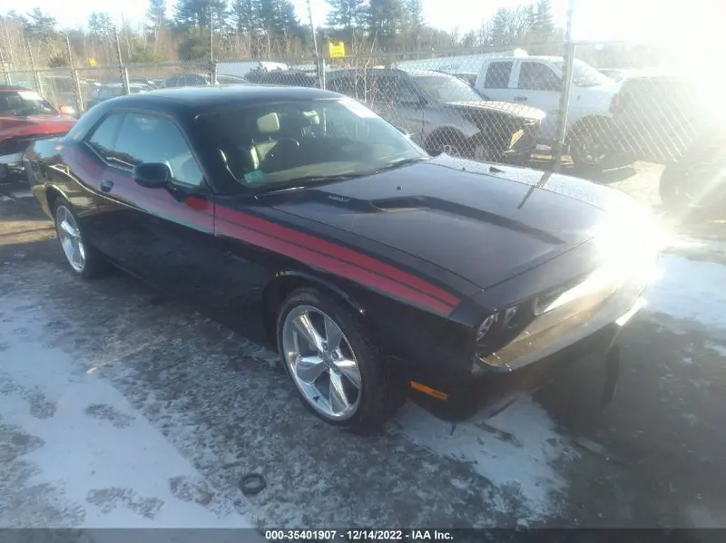 Dodge Challenger 2014г.