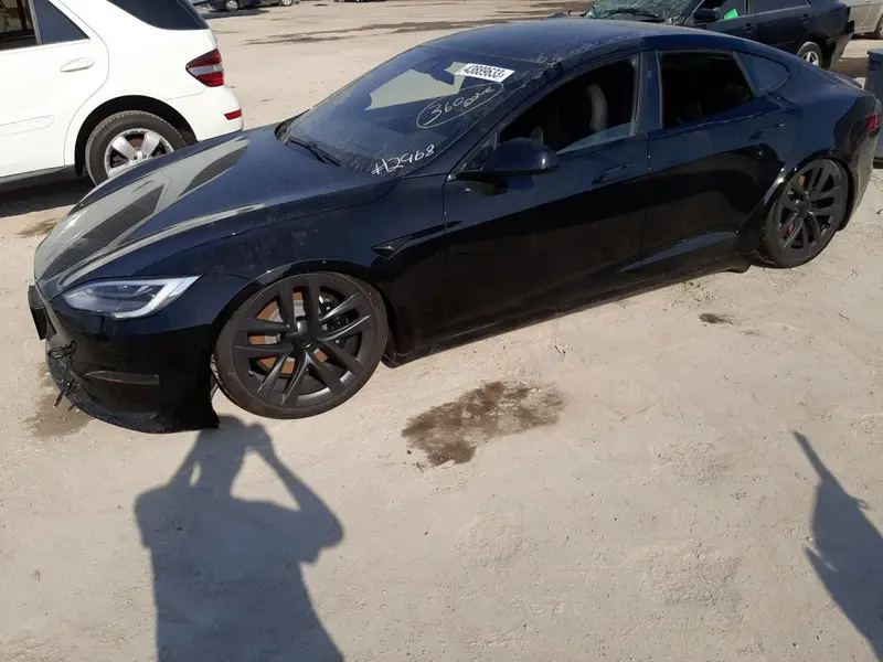 Tesla Model S 2021г.