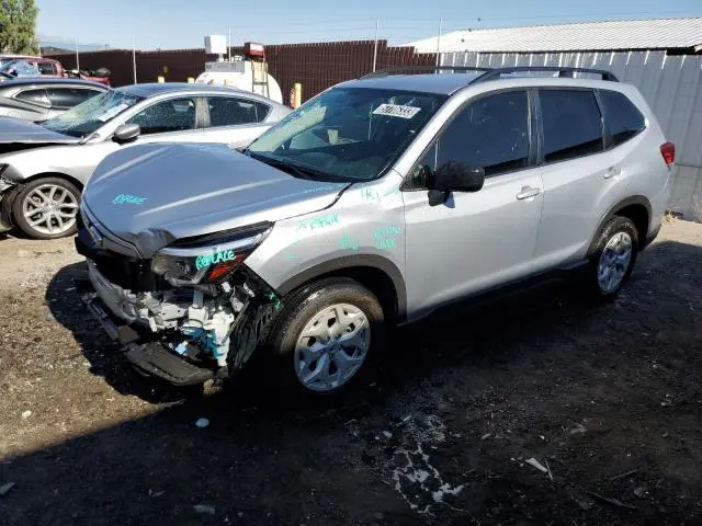 Subaru Forester 2021г.