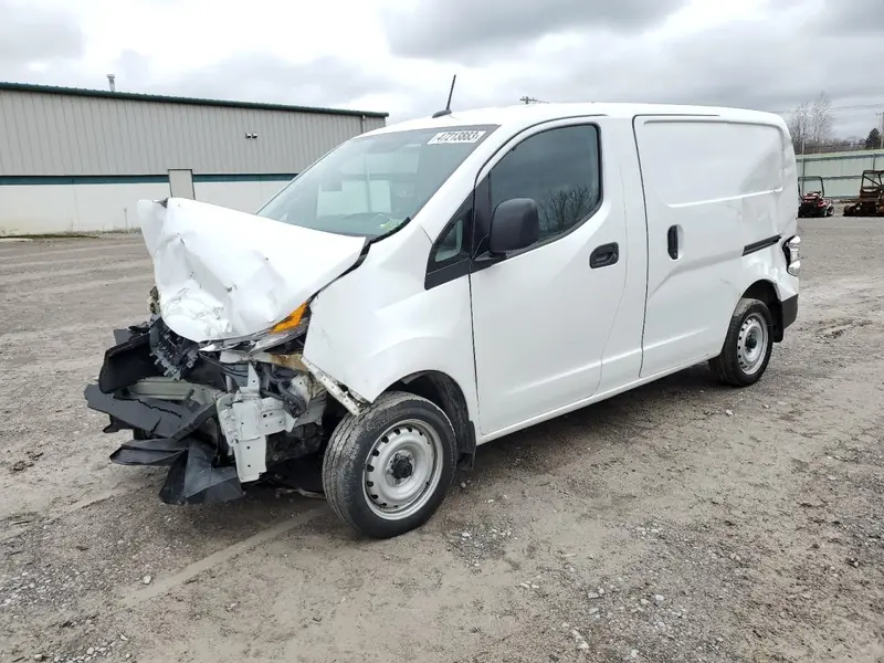 Nissan NV 200 2021г.