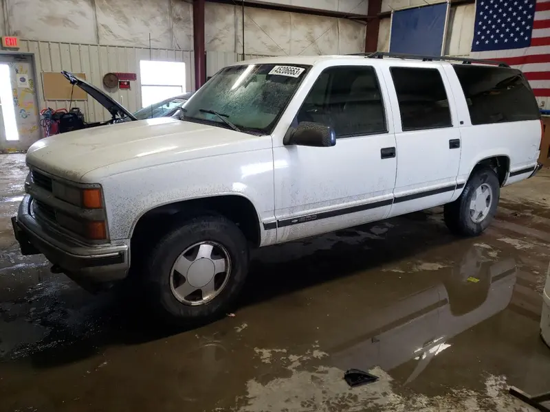 Chevrolet Suburban 1999г.