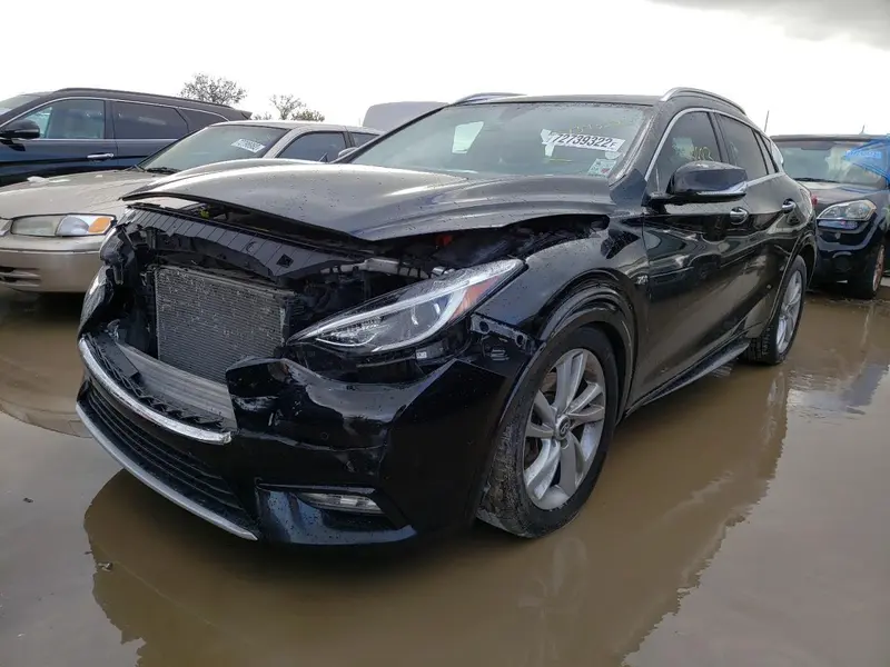 Infiniti QX30 2017г.