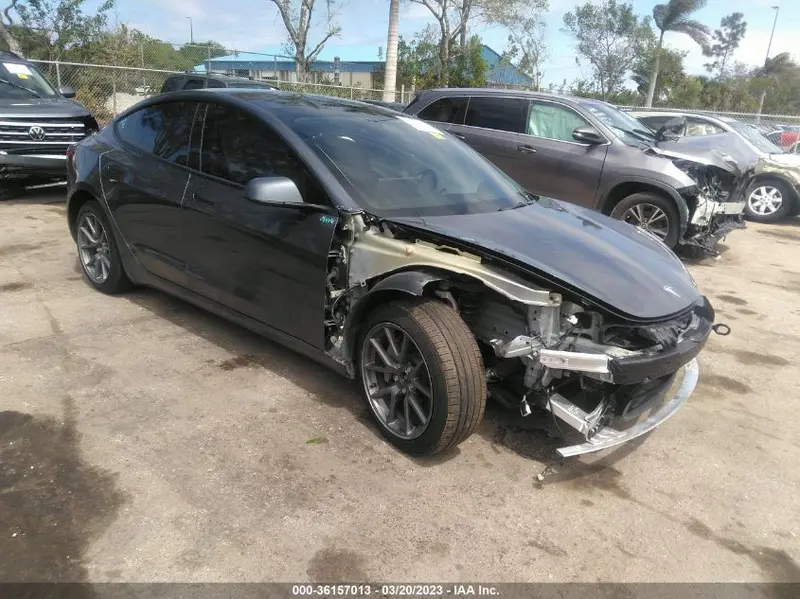 Tesla Model 3 2022г.