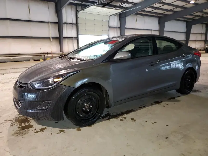 Hyundai Elantra 2012г.