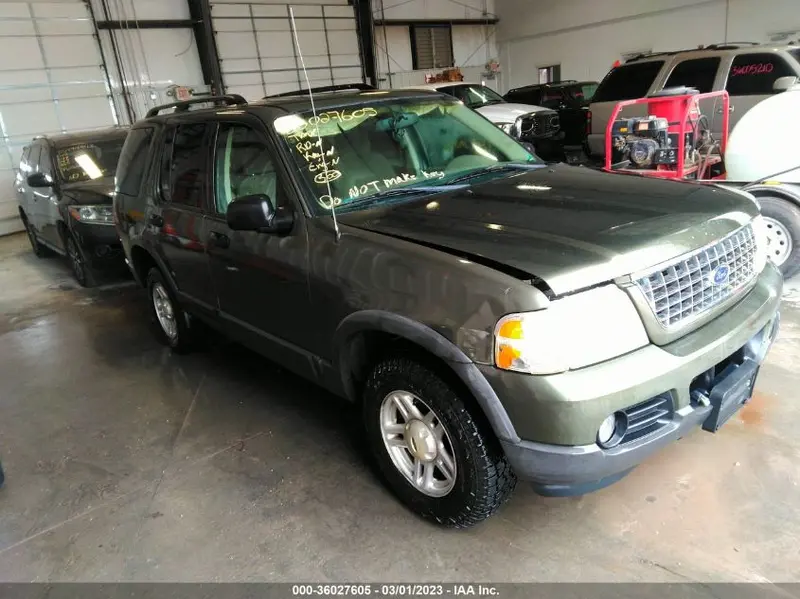 Ford Explorer 2003г.