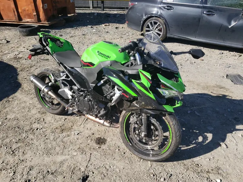 Kawasaki Ninja 400 2022г.