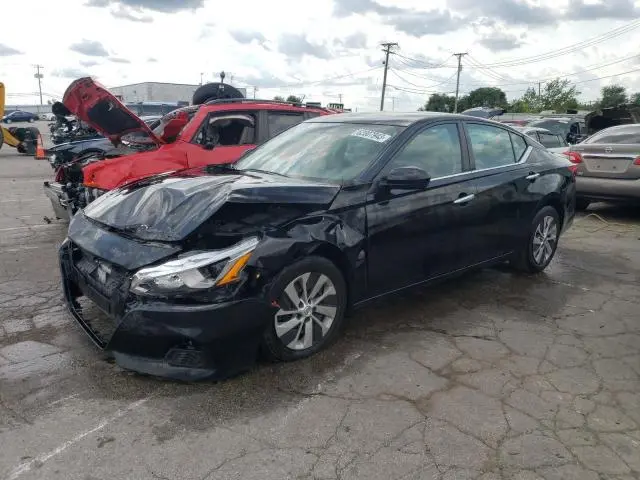 Nissan Altima 2020г.