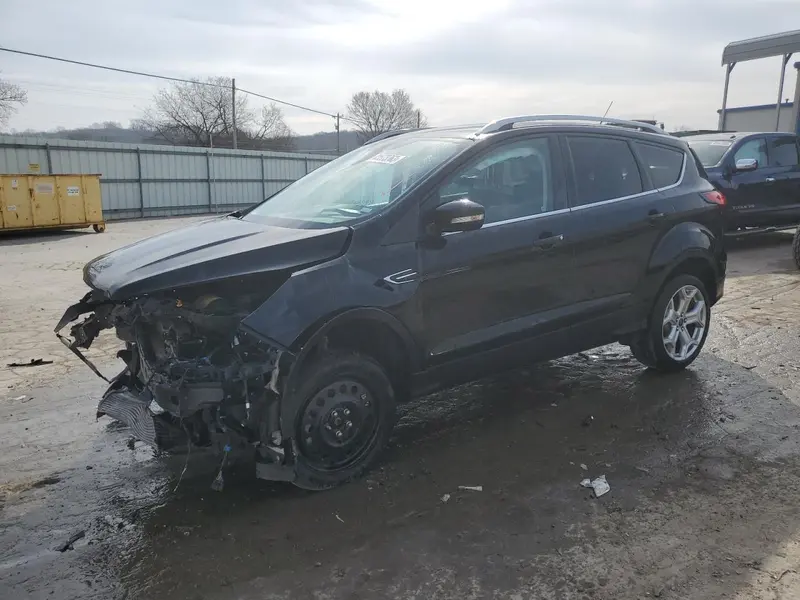 Ford Escape 2019г.