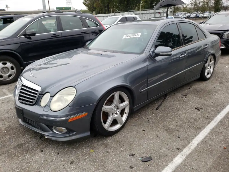 Mercedes-Benz E-Class 2009г.