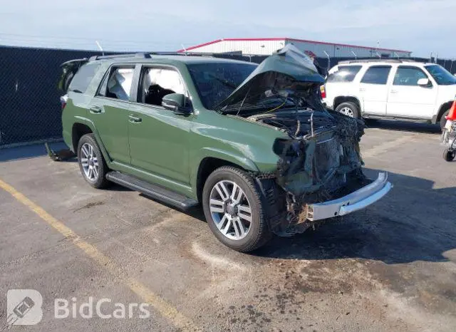 Toyota 4runner 2022г.