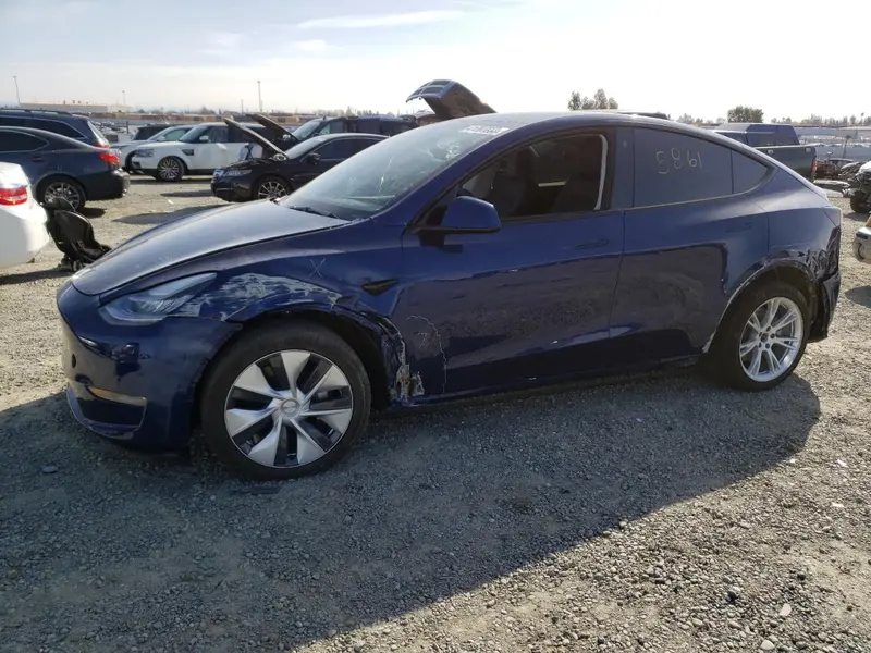 Tesla Model Y 2022г.
