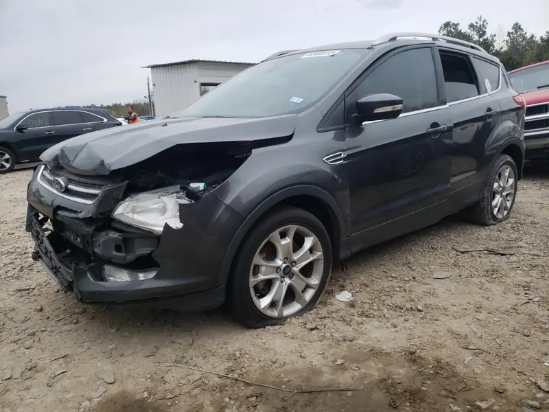 Ford Escape 2016г.