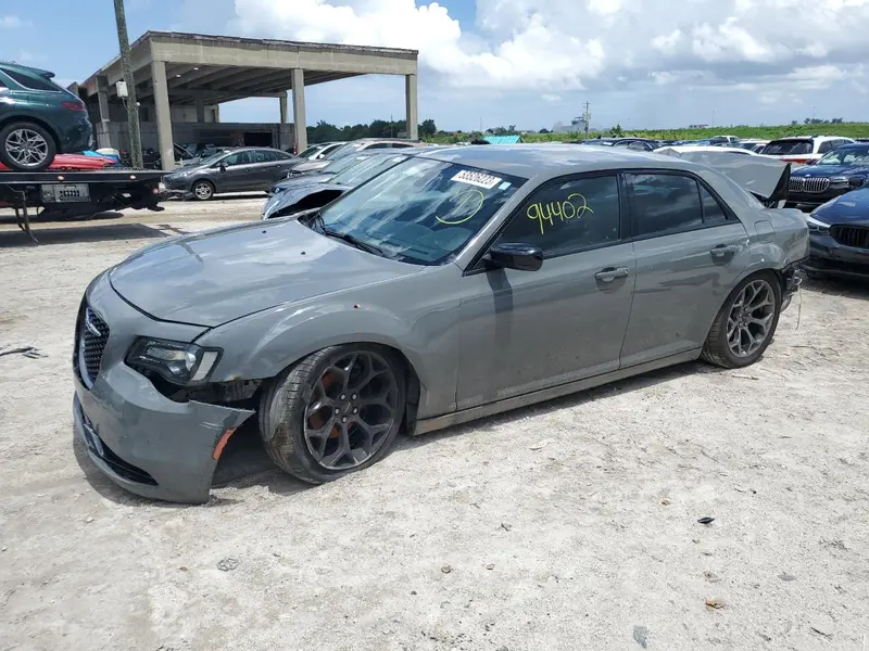 Chrysler 300 2019г.