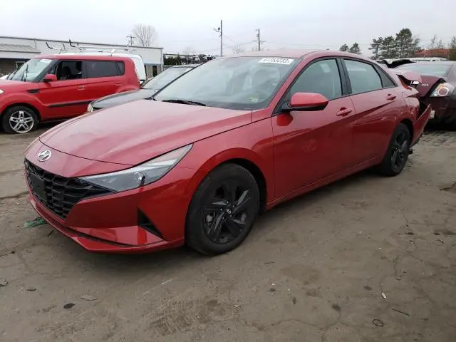 Hyundai Elantra 2022г.