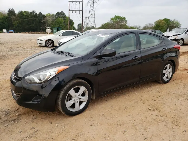 Hyundai Elantra 2013г.