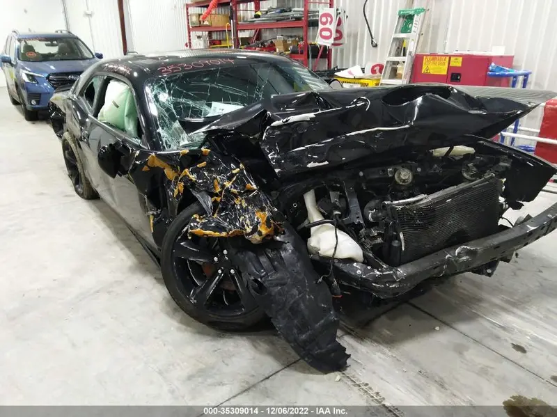 Dodge Challenger 2019г.