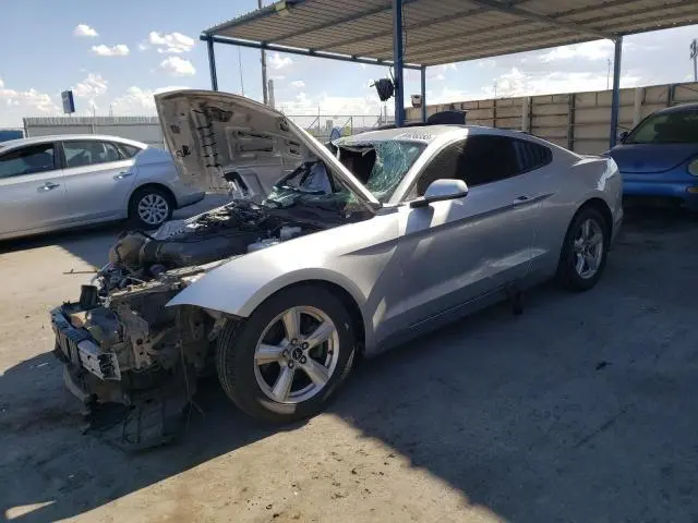 Ford Mustang 2019г.