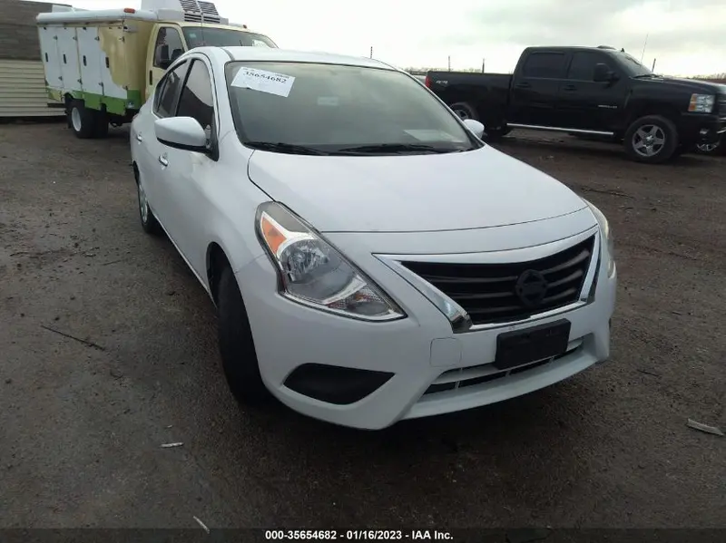 Nissan Versa 2019г.