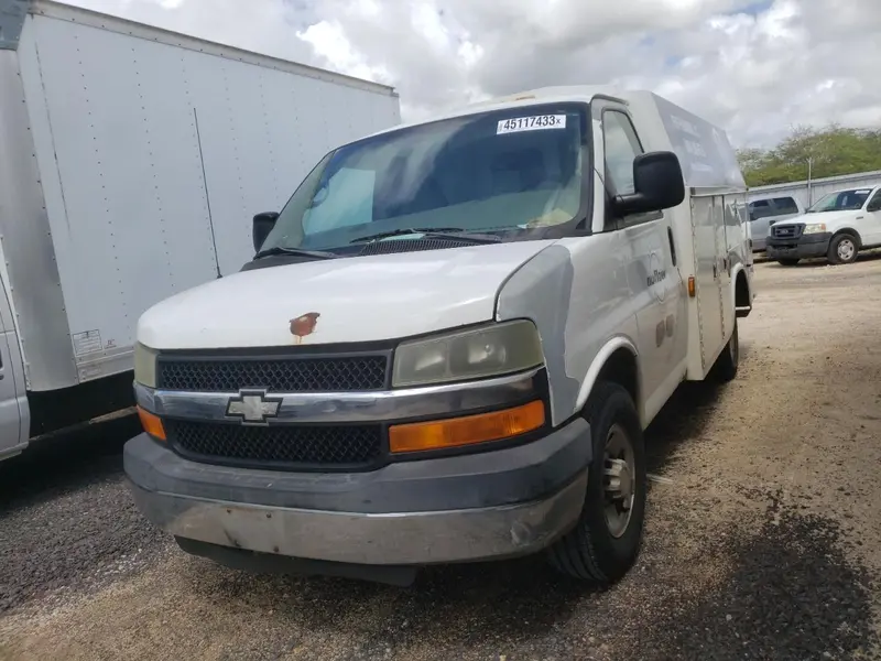 Chevrolet Express 2005г.