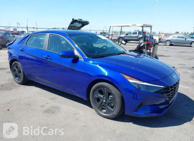 Hyundai Elantra 2023г.