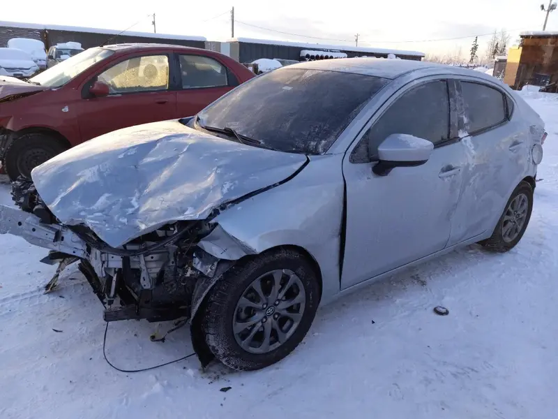 Toyota Yaris 2019г.