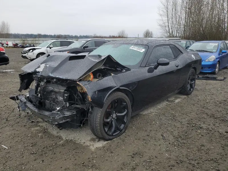 Dodge Challenger 2015г.