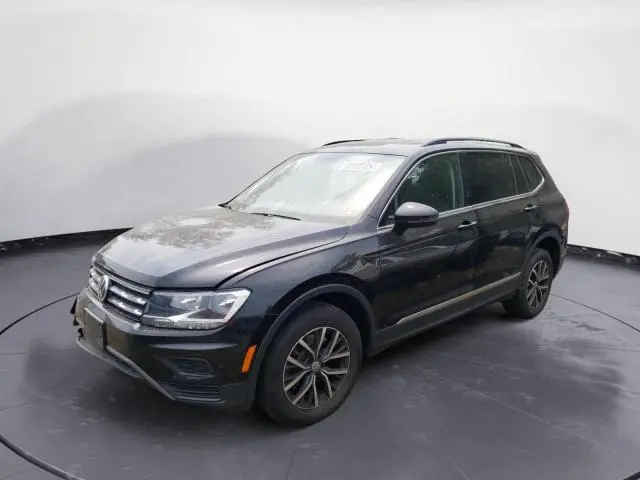 Volkswagen Tiguan 2020г.
