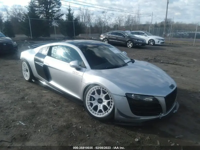 Audi R8 2009г.